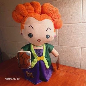 NWT 24 in  Disney Hocus Pocus Winnifred Halloween greeter